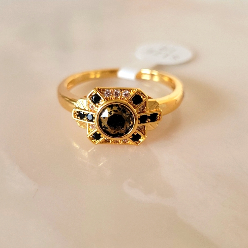 💍2 for $20 Fragrant Jewels Wicked Gold Ring